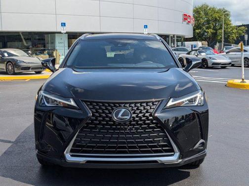 2022 Lexus UX 200 Base