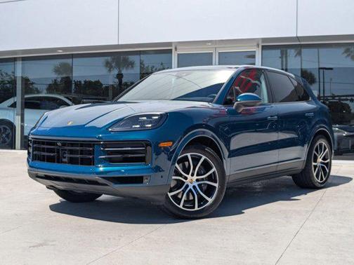 2024 Porsche Cayenne AWD