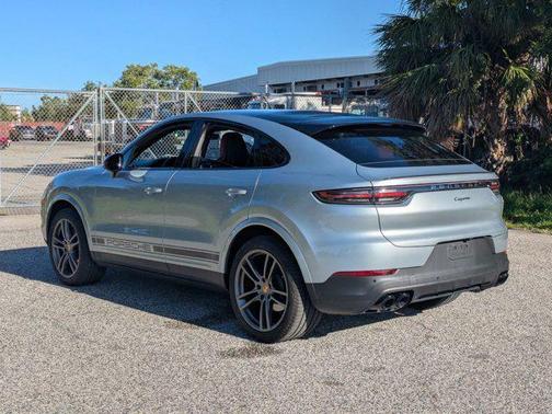 2021 Porsche Cayenne Coupe AWD