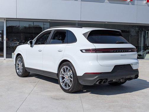 2025 Porsche Cayenne Cayenne