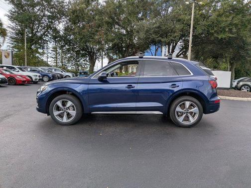 2023 Audi Q5 40 Premium