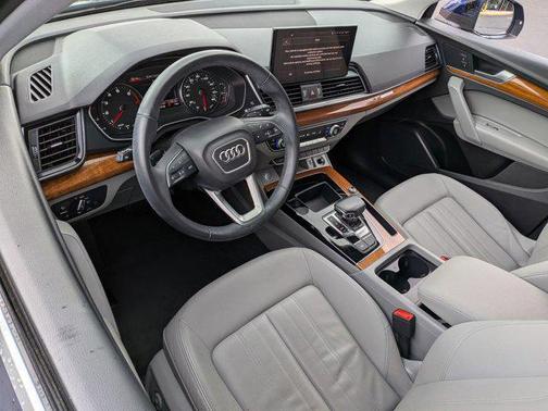 2023 Audi Q5 40 Premium