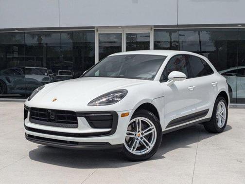 2024 Porsche Macan Base