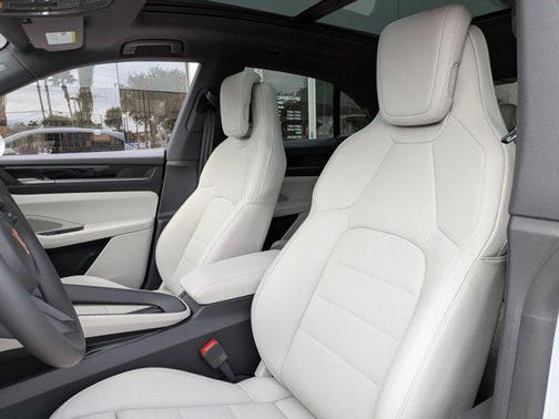 2026 Porsche Macan Electric