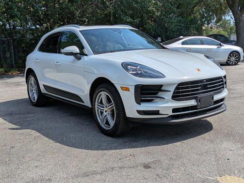 2021 Porsche Macan Base