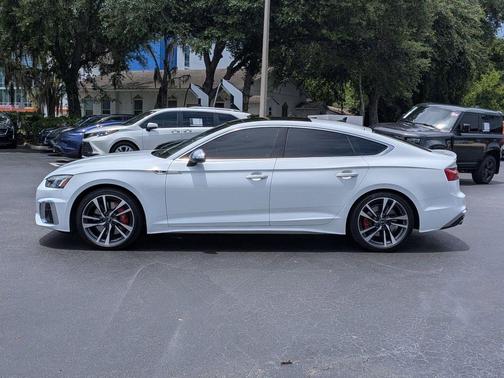 Glacier White Metallic 2024 Audi S5 Premium Plus TFSI quattro Tiptronic