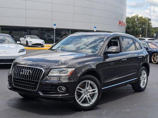 2017 Audi Q5 2.0T Premium Plus