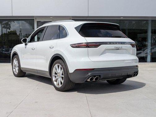 White 2019 Porsche Cayenne S