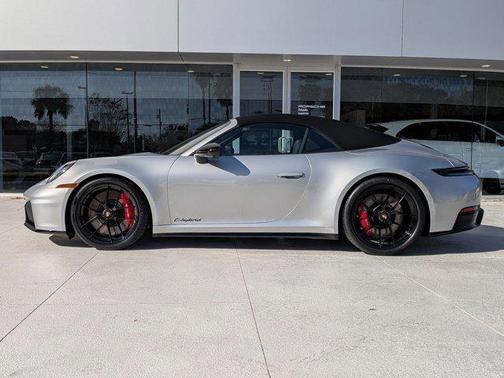 2026 Porsche 911 Carrera GTS