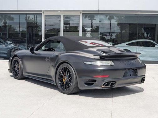 2014 Porsche 911 Turbo S