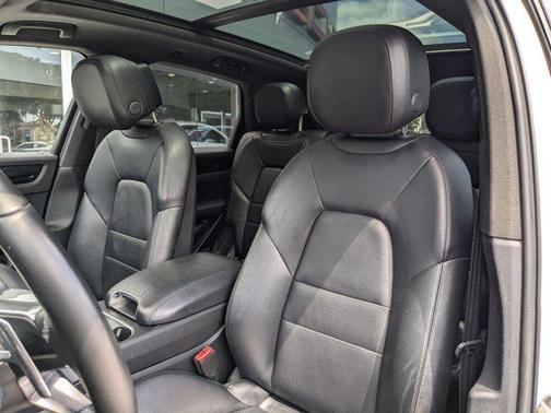 2019 Porsche Cayenne Base