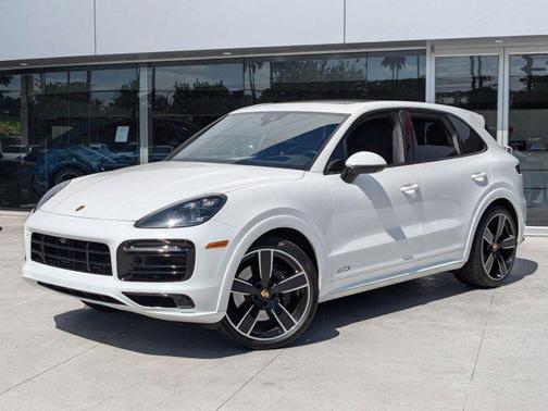 2021 Porsche Cayenne GTS