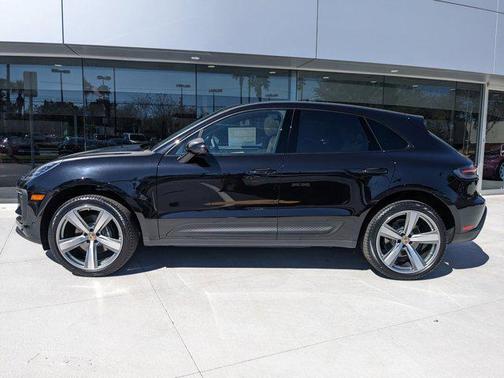 2024 Porsche Macan T