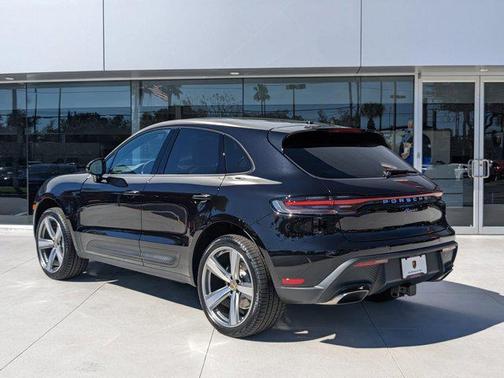 2024 Porsche Macan T