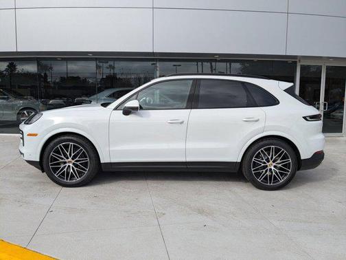 2025 Porsche Cayenne Cayenne