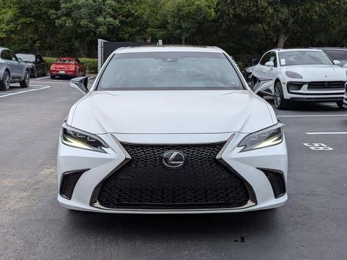 Ultra White 2024 Lexus ES 300h F SPORT Handling