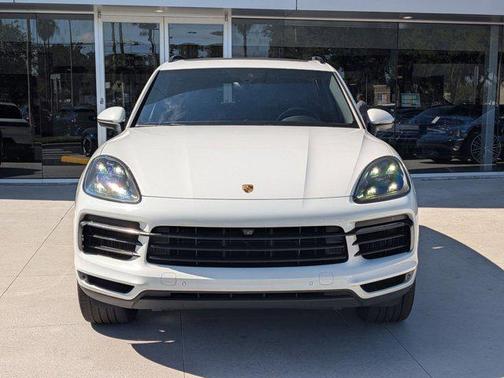 2022 Porsche Cayenne Cayenne