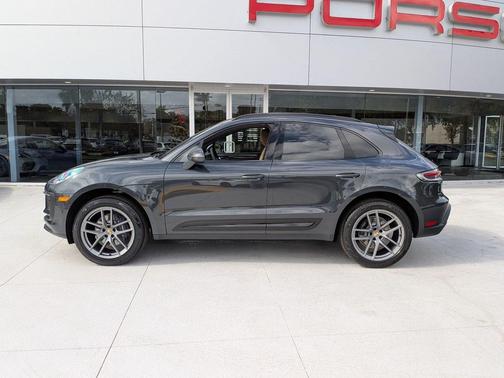 Volcano Grey Metallic 2026 Porsche Macan Macan