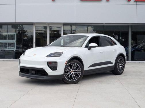 White 2025 Porsche Macan Macan Electric