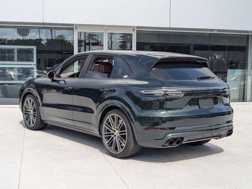 2023 Porsche Cayenne E-Hybrid S