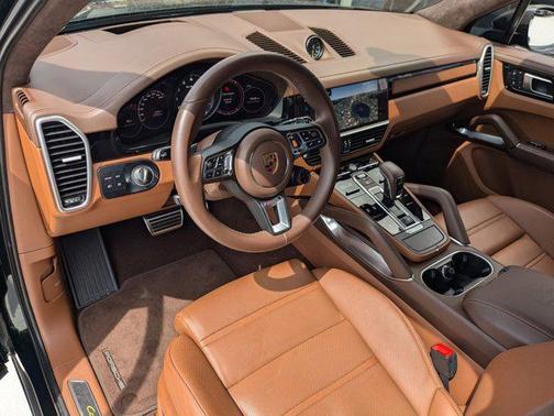 2023 Porsche Cayenne E-Hybrid S