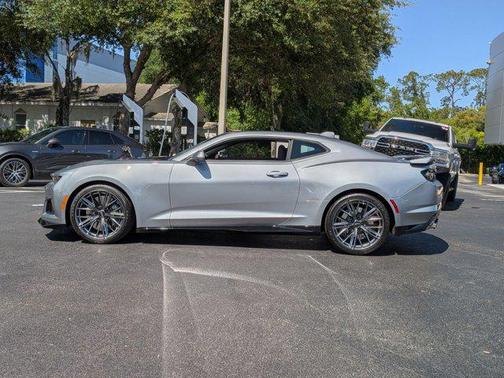Sharkskin Metallic 2023 Chevrolet Camaro ZL1