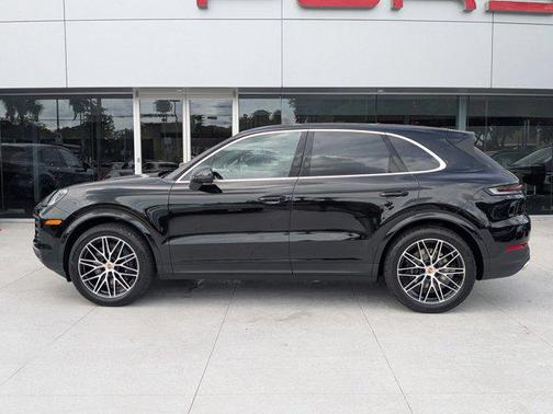 2026 Porsche Cayenne AWD