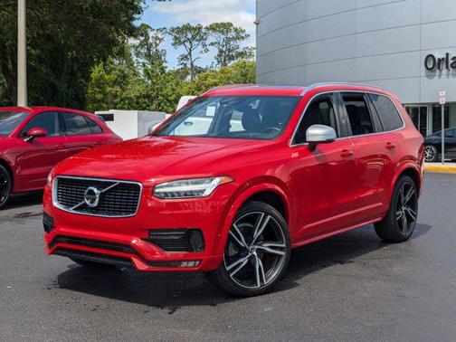 2019 Volvo XC90 T6 R-Design