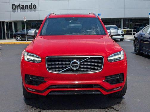2019 Volvo XC90 T6 R-Design