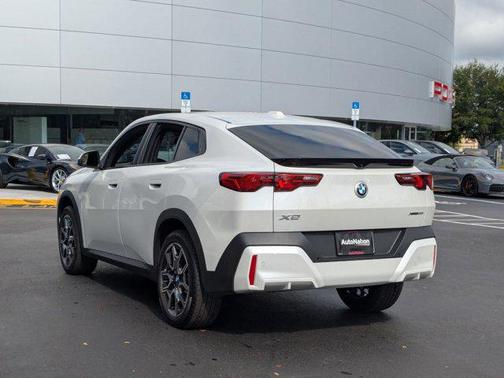 2025 BMW X2 xDrive28i