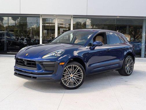 2026 Porsche Macan AWD