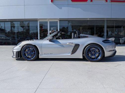2025 Porsche 718 Spyder RS