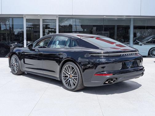 Jet Black Metallic 2026 Porsche Panamera RWD