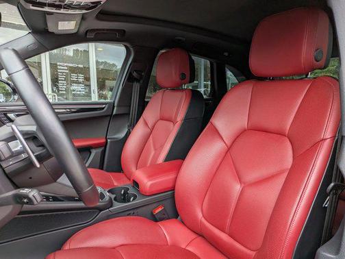 Black 2025 Porsche Macan Macan