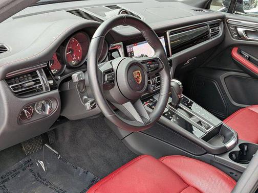 Black 2025 Porsche Macan Macan