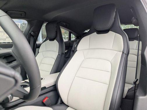 2026 Porsche Taycan 4