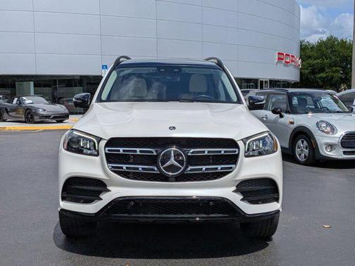 MANUFAKTUR Diamond White Metallic 2023 Mercedes-Benz GLS 450 4MATIC