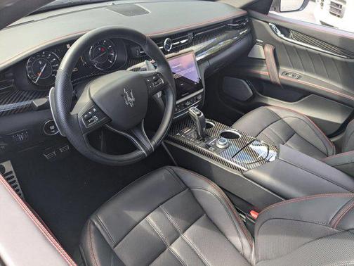 2024 Maserati Quattroporte Modena Ultima Q4