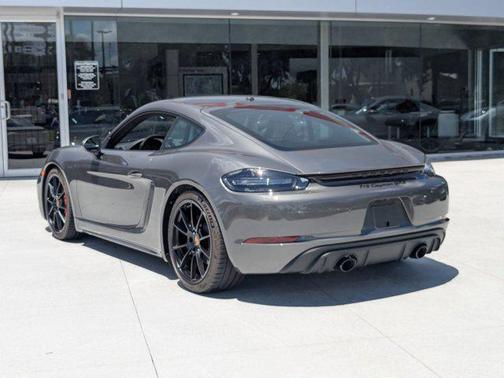 2024 Porsche 718 Cayman GTS 4.0