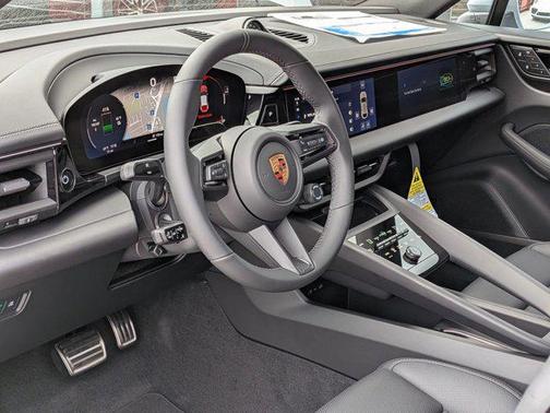 2026 Porsche Macan Electric