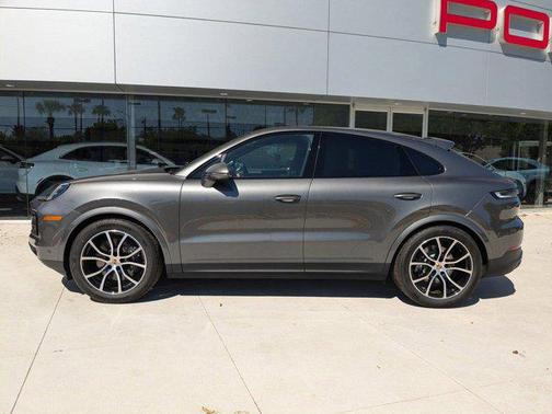 2025 Porsche Cayenne Cayenne