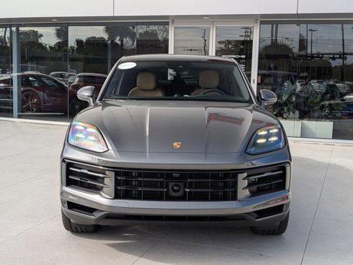 2025 Porsche Cayenne Cayenne