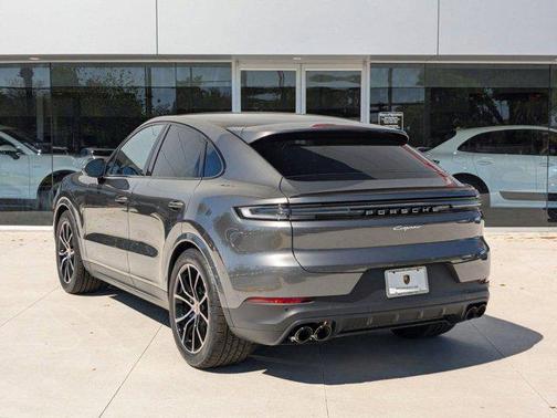 2025 Porsche Cayenne Cayenne