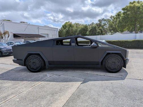 2024 Tesla Cybertruck All-Wheel Drive