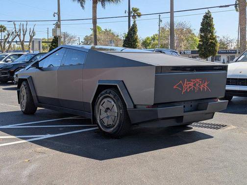 2024 Tesla Cybertruck All-Wheel Drive