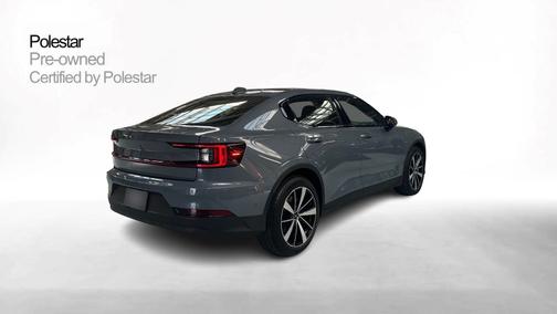 2022 Polestar 2 Long range Dual motor - AWD - Plus,Pilot