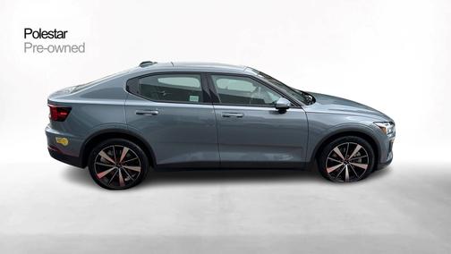 2022 Polestar 2 Long range Dual motor - AWD - Plus,Pilot