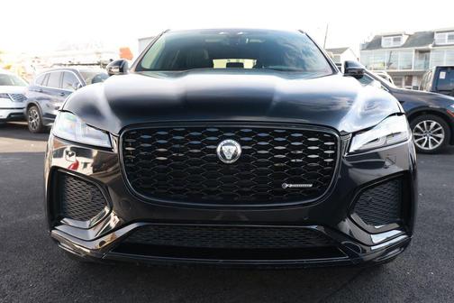 2024 Jaguar F-PACE P250 R-Dynamic S