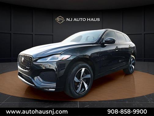 2024 Jaguar F-PACE P250 R-Dynamic S