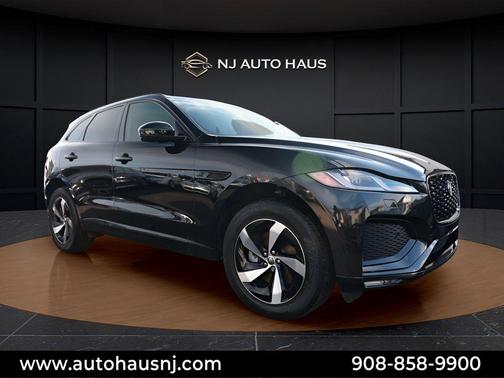 2024 Jaguar F-PACE P250 R-Dynamic S